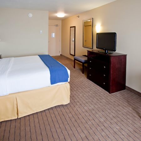 Holiday Inn Express Hotel & Suites Shelbyville, An Ihg Hotel Pokoj fotografie